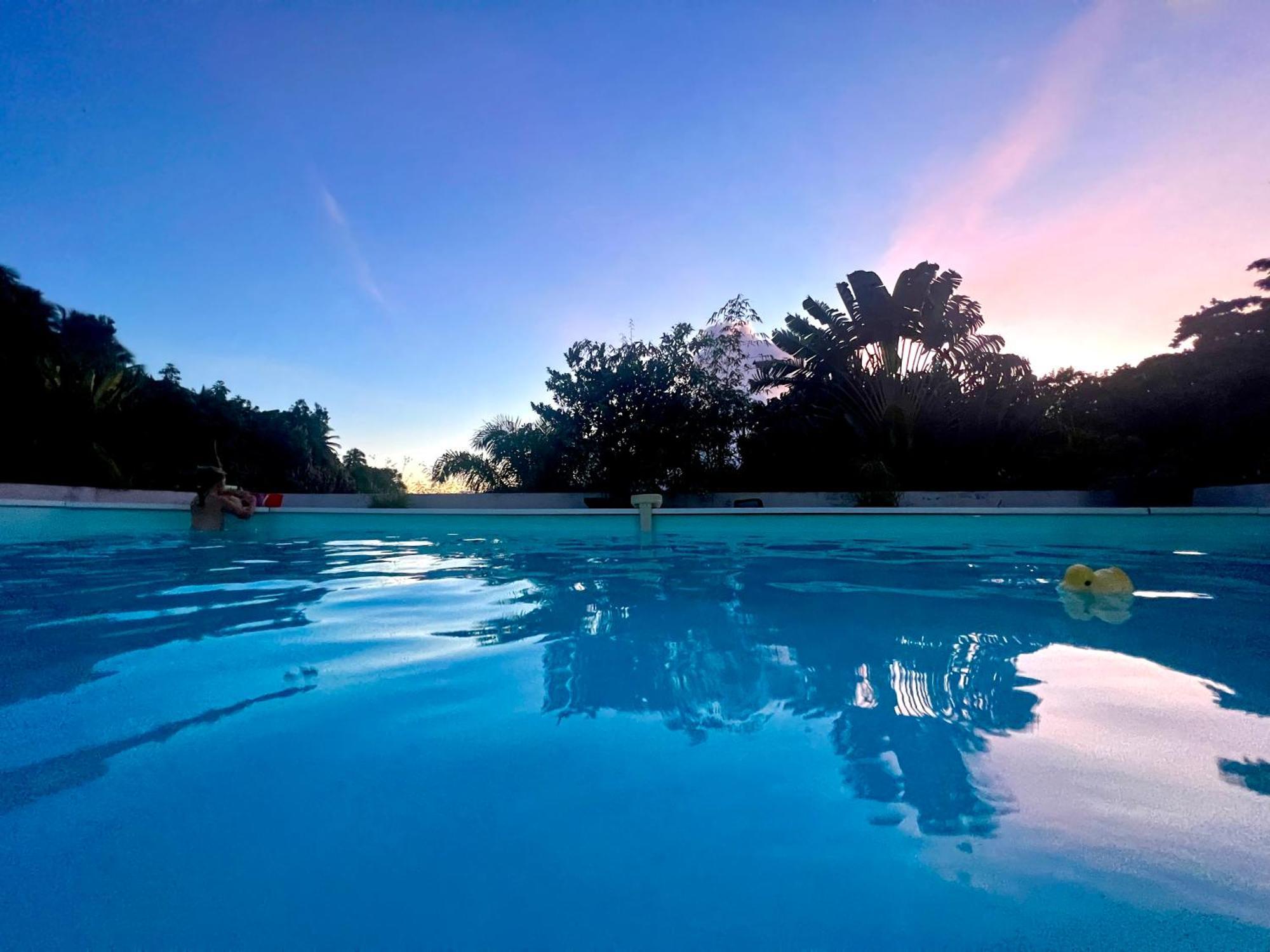 Spacieuse Villa Corossol Avec Piscine Et Jeux Exterieurs لو جوسيير المظهر الخارجي الصورة