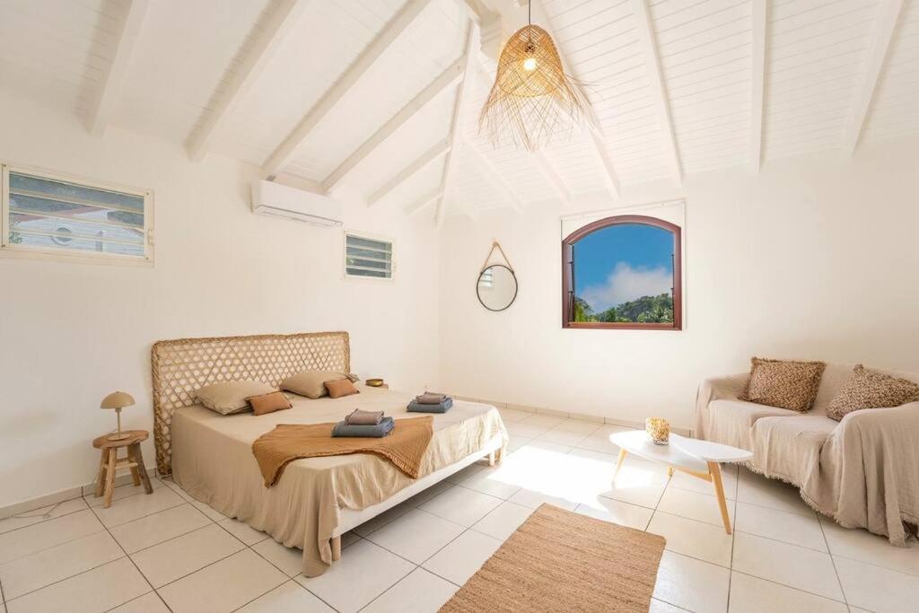 Spacieuse Villa Corossol Avec Piscine Et Jeux Exterieurs لو جوسيير المظهر الخارجي الصورة
